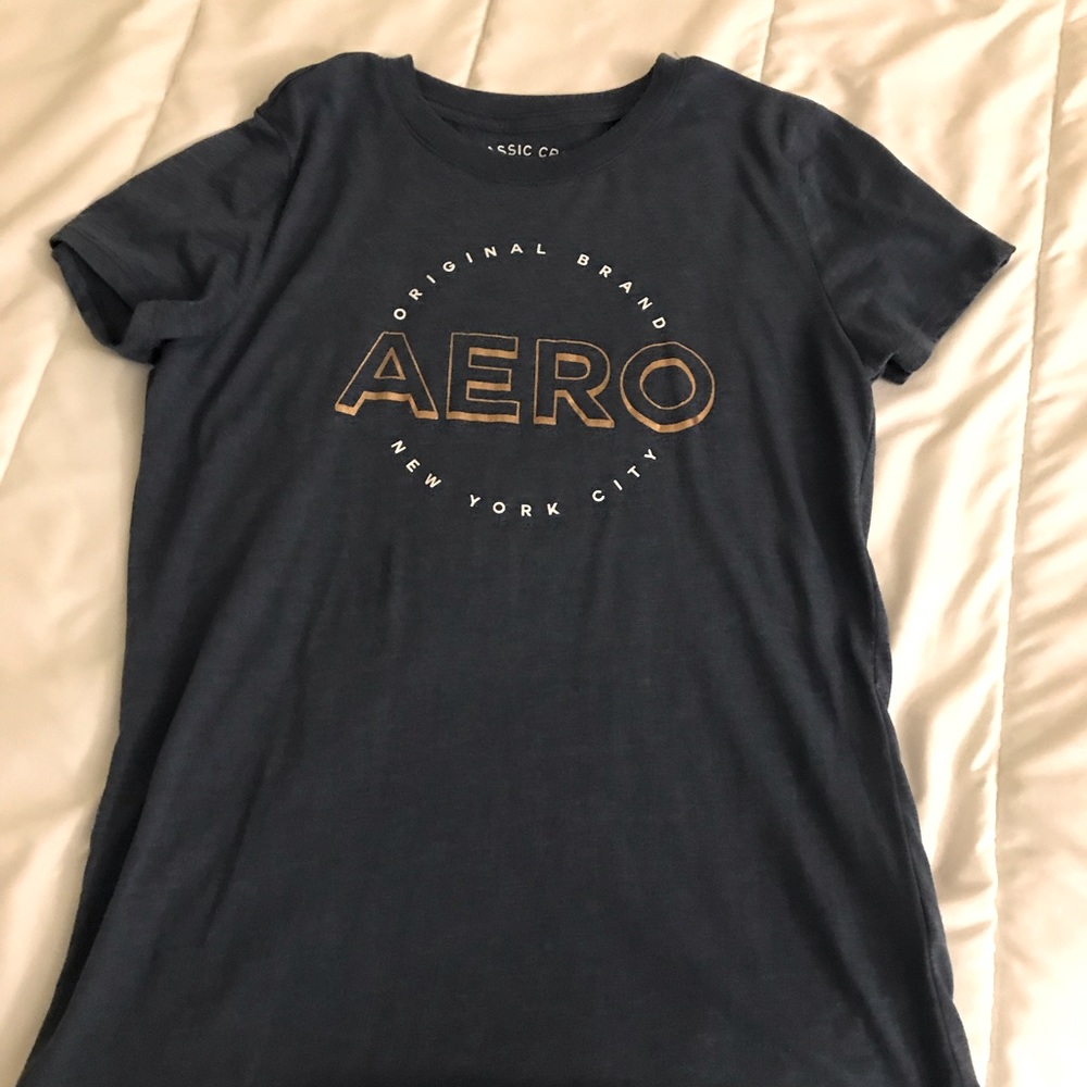 Navy blue Aeropostale tee never worn